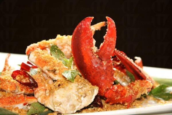 自助餐吃盡海鮮 兼送波士頓龍蝦